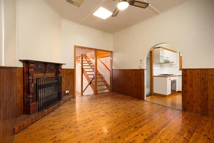 Fifth view of Homely house listing, 457 Gulson Street, Albury NSW 2640