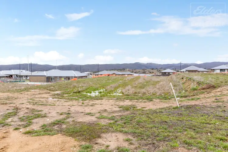 32 Aitken Street, Googong NSW 2620