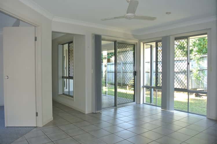 Second view of Homely house listing, 10 Merle Court, Birkdale QLD 4159