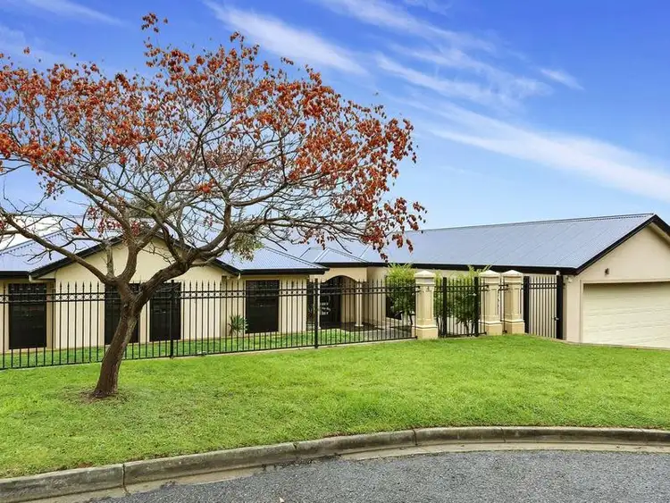 4 Renwick Crescent, Tea Tree Gully SA 5091