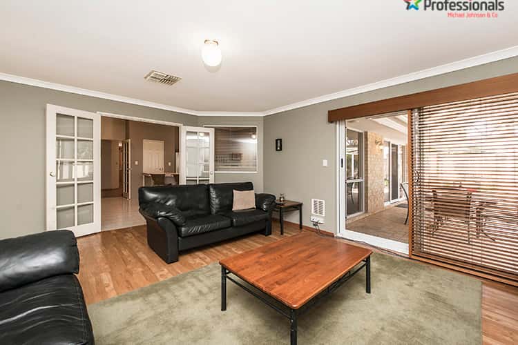 Sixth view of Homely house listing, 5 Garrow Court, Kingsley WA 6026