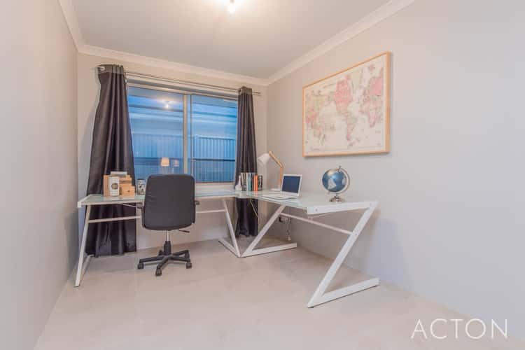 Sixth view of Homely house listing, 4 AMSTERDAM CRESCENT, Alkimos WA 6038
