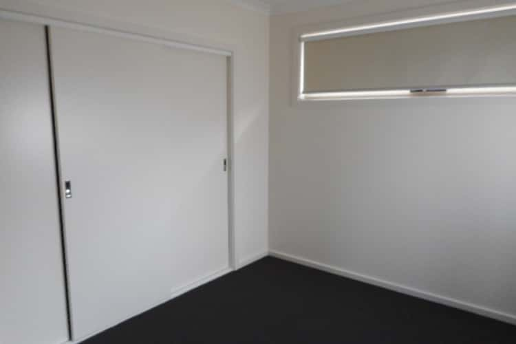 Fifth view of Homely townhouse listing, 11a Yarcombe Crescent, Craigieburn VIC 3064