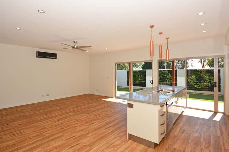 Seventh view of Homely unit listing, 14a Hockley Lane, Urangan QLD 4655