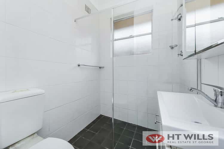 Fourth view of Homely unit listing, 9/83 Queens Road, Hurstville NSW 2220