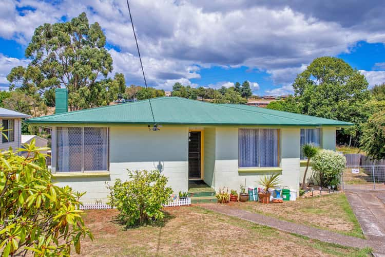 7 Colegrave Road, Upper Burnie TAS 7320