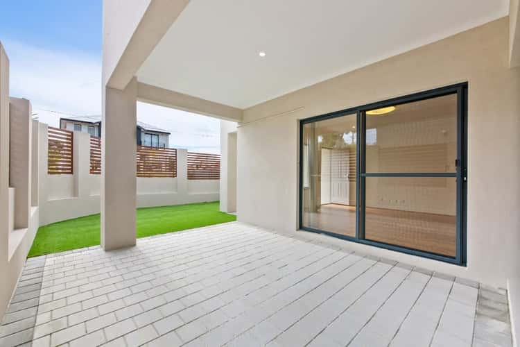 Seventh view of Homely townhouse listing, 84 Moorland Street, Doubleview WA 6018
