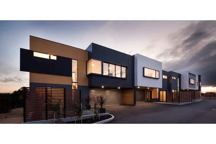 6/10 Jardine Crescent