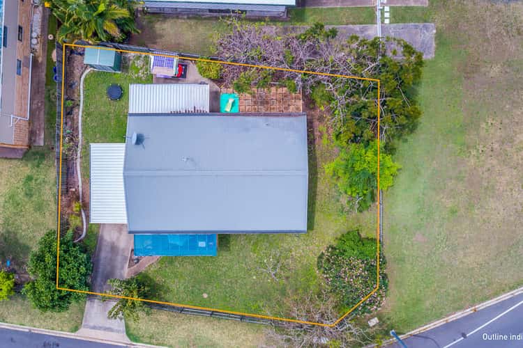 Second view of Homely house listing, 214 Torquay Terrace, Torquay QLD 4655