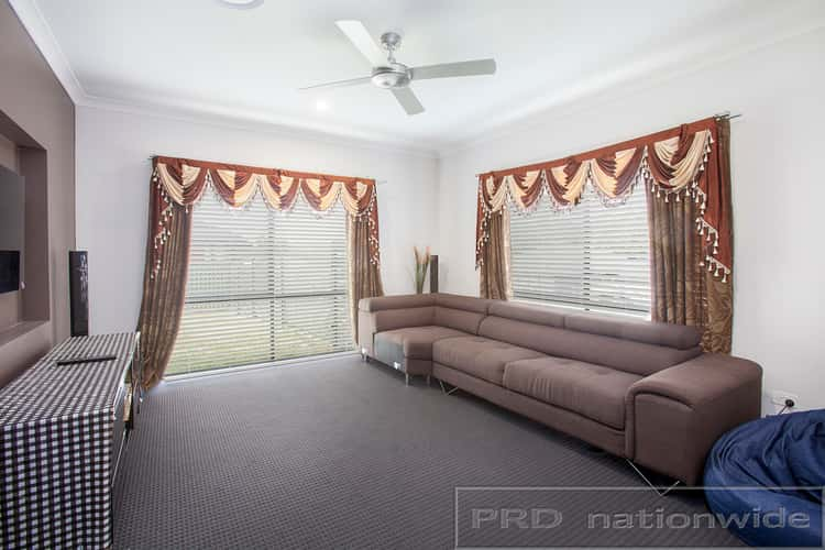 Fourth view of Homely house listing, 11 Hinchinbrook Close, Ashtonfield NSW 2323