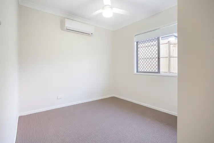 Fifth view of Homely house listing, 2/10 Knightsbridge Drive, Chuwar QLD 4306