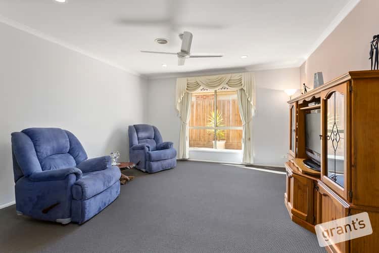 Fifth view of Homely house listing, 7 Grange Circuit, Beaconsfield VIC 3807