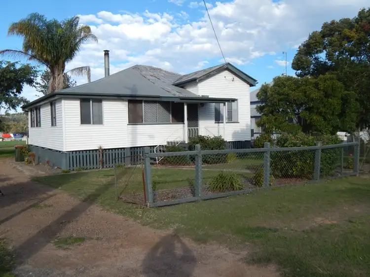 38 Gipps St