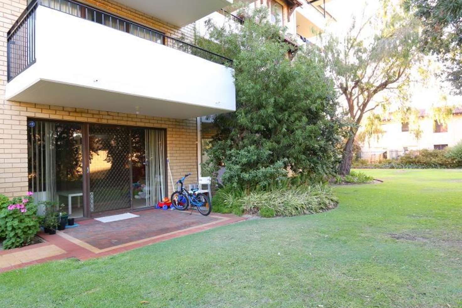 Main view of Homely unit listing, 9/39 HURLINGHAM ROAD, South Perth WA 6151