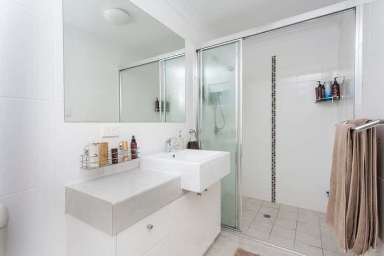 Sixth view of Homely unit listing, 8/8 Bunton Street, Scarborough QLD 4020