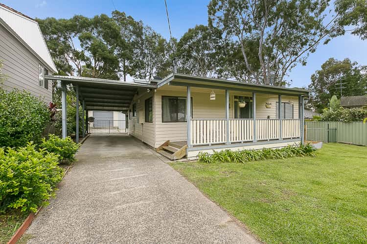 16 Karoola Avenue, Kingfisher Shores NSW 2259