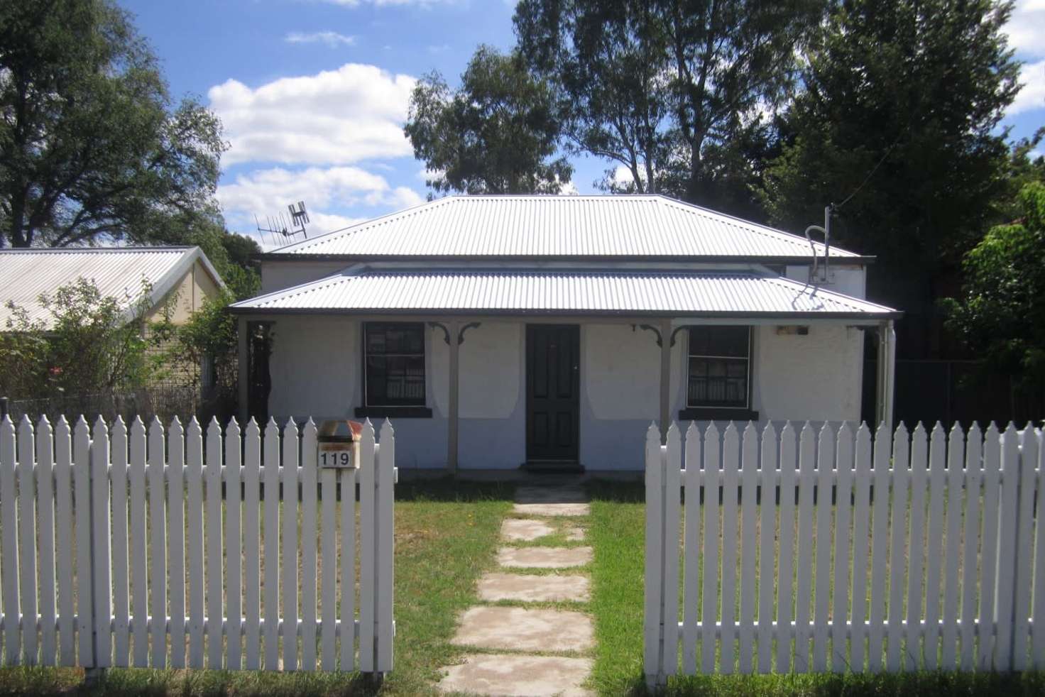 Main view of Homely house listing, 119 Russell Street, Bathurst NSW 2795