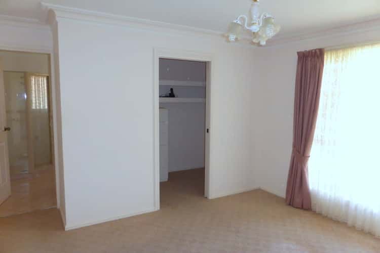 Seventh view of Homely house listing, 5 Arana Place, Parkes NSW 2870