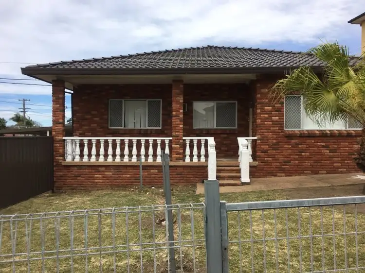 142 St  Johns Road, Cabramatta West NSW 2166
