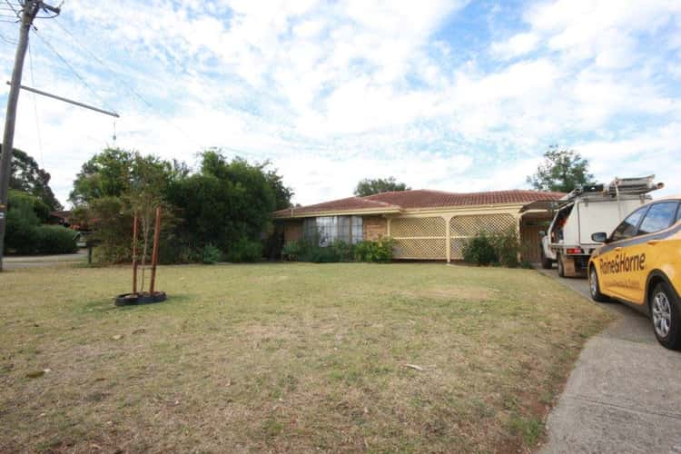 Third view of Homely house listing, 3 Tweed Close, Camillo WA 6111