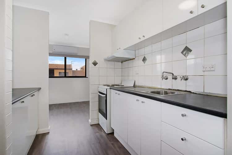 Main view of Homely unit listing, 3/429 McDonald Road, Lavington NSW 2641