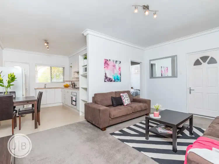 2/57 Park Street