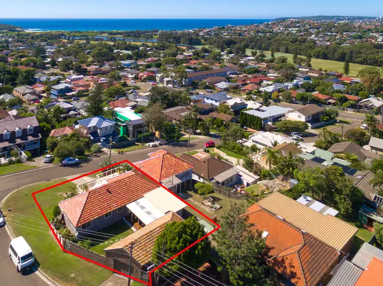 18 Fairport Street, North Curl Curl NSW 2099