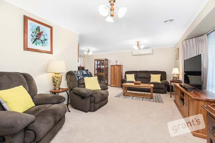 Fourth view of Homely house listing, 2 Jan Maree Court, Pakenham VIC 3810
