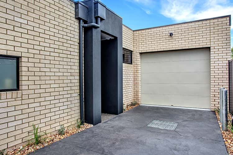Main view of Homely townhouse listing, 3/32 Cyclamen Avenue, Altona North VIC 3025