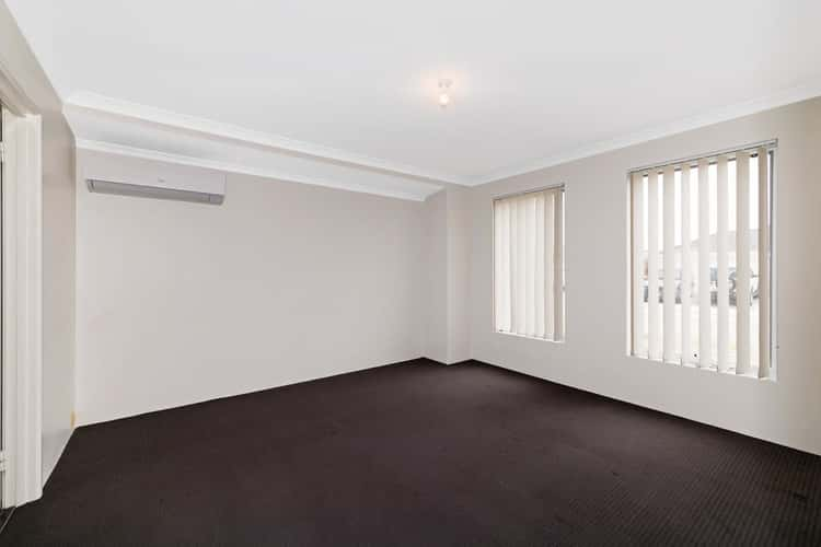 Second view of Homely house listing, 64 Bristlebird Approach, Baldivis WA 6171