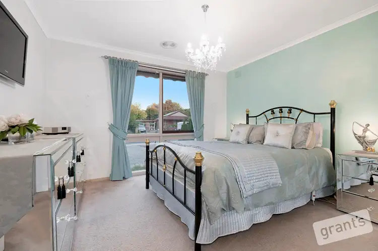 Seventh view of Homely house listing, 15 Carluke Close, Berwick VIC 3806