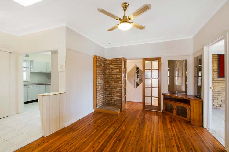 Second view of Homely house listing, 4 Tonga Crescent, Smithfield NSW 2164
