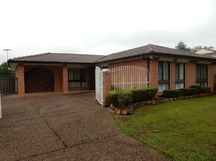 Main view of Homely house listing, 18 Glen Elgin Crescent, Edensor Park NSW 2176