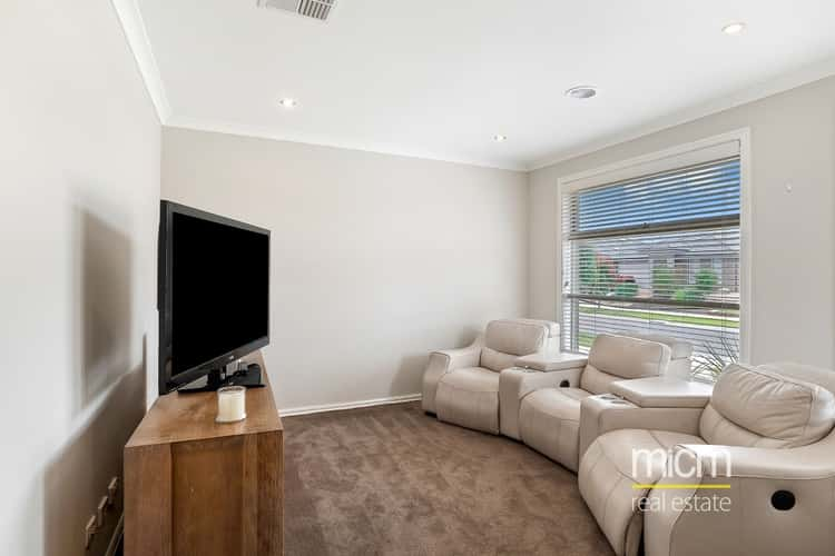 Fifth view of Homely house listing, 7 Plume Place, Point Cook VIC 3030