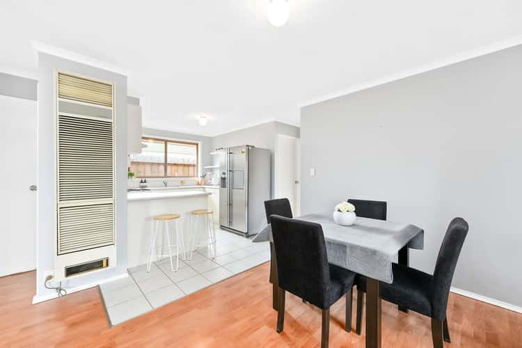Fifth view of Homely house listing, 2/12 Tinara Court, Cranbourne North VIC 3977