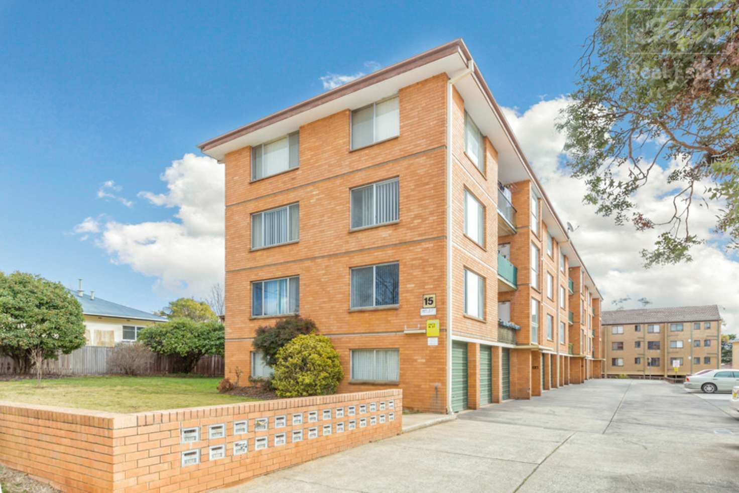 Main view of Homely unit listing, 8/15 Crest Road, Crestwood NSW 2620