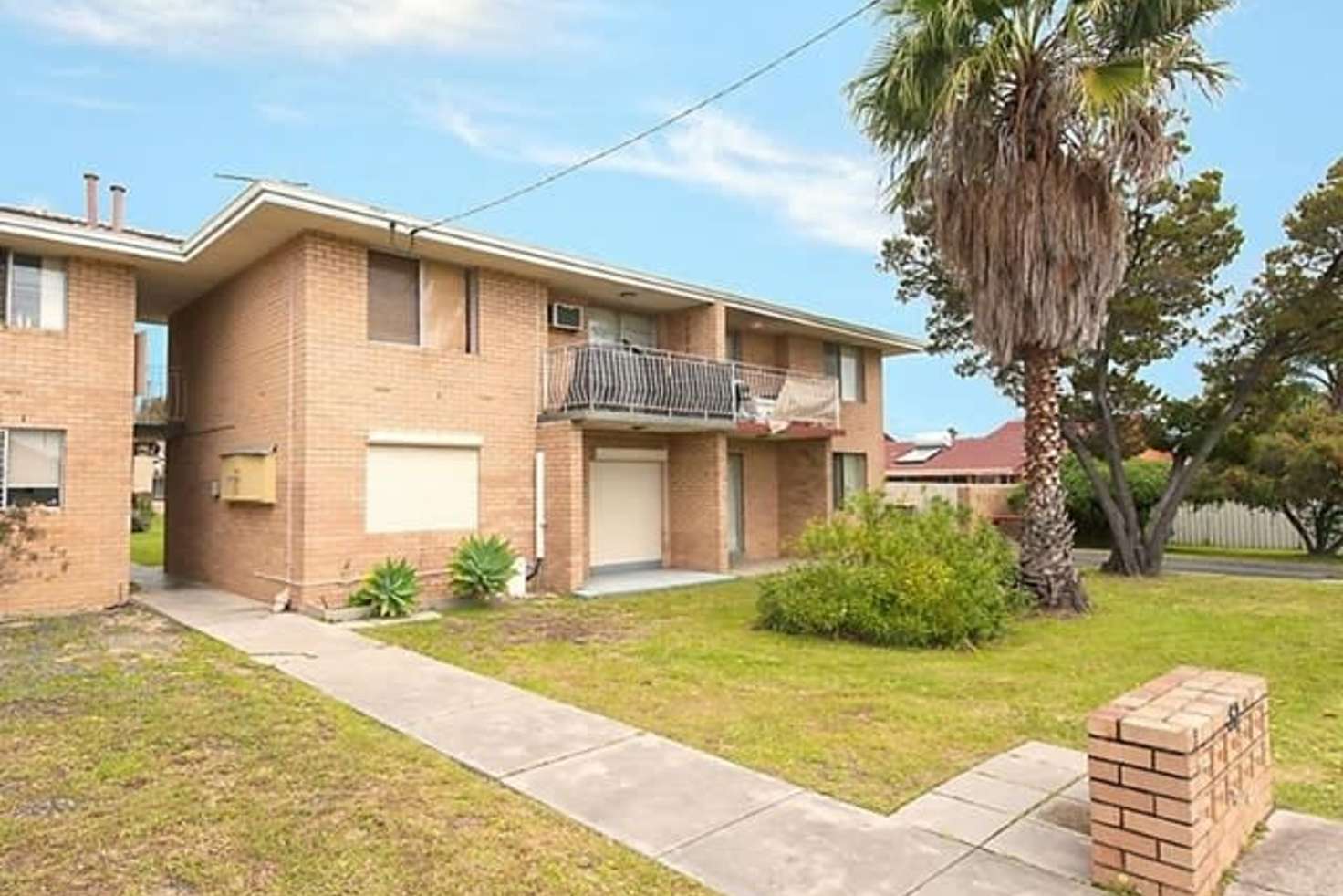 Main view of Homely unit listing, 1/52 Royal Street, Tuart Hill WA 6060