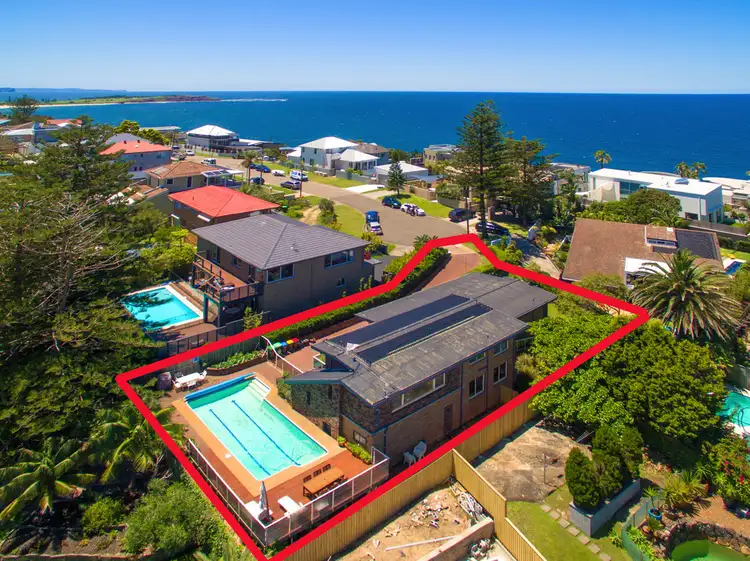26 Ian Avenue, North Curl Curl NSW 2099