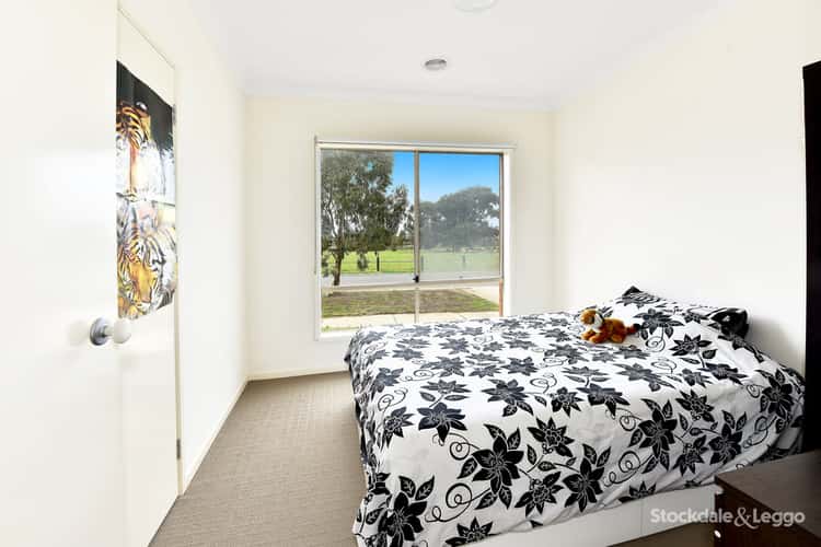 Fourth view of Homely house listing, 105 Serenity Way, Craigieburn VIC 3064