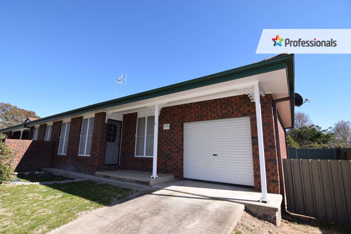 Main view of Homely unit listing, 3/151 Seymour Street, Bathurst NSW 2795