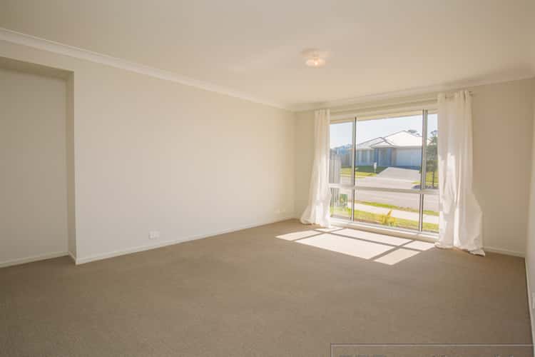 Fifth view of Homely house listing, 122 McKeachie Drive, Aberglasslyn NSW 2320