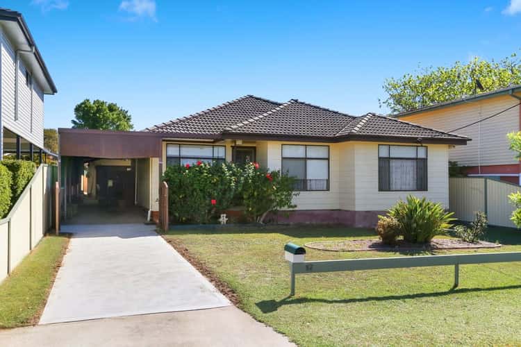 Main view of Homely house listing, 82 Robertson Road, Killarney Vale NSW 2261