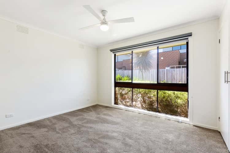 Fifth view of Homely unit listing, 2/8 Van Ness Avenue, Mornington VIC 3931