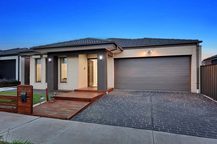 Second view of Homely house listing, 34 Peppertree Parade, Craigieburn VIC 3064