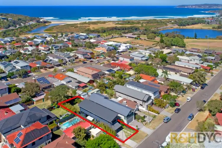 1 Spring Road, North Curl Curl NSW 2099