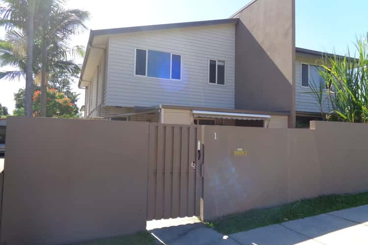 Main view of Homely townhouse listing, 1/68 Kent St, Beenleigh QLD 4207