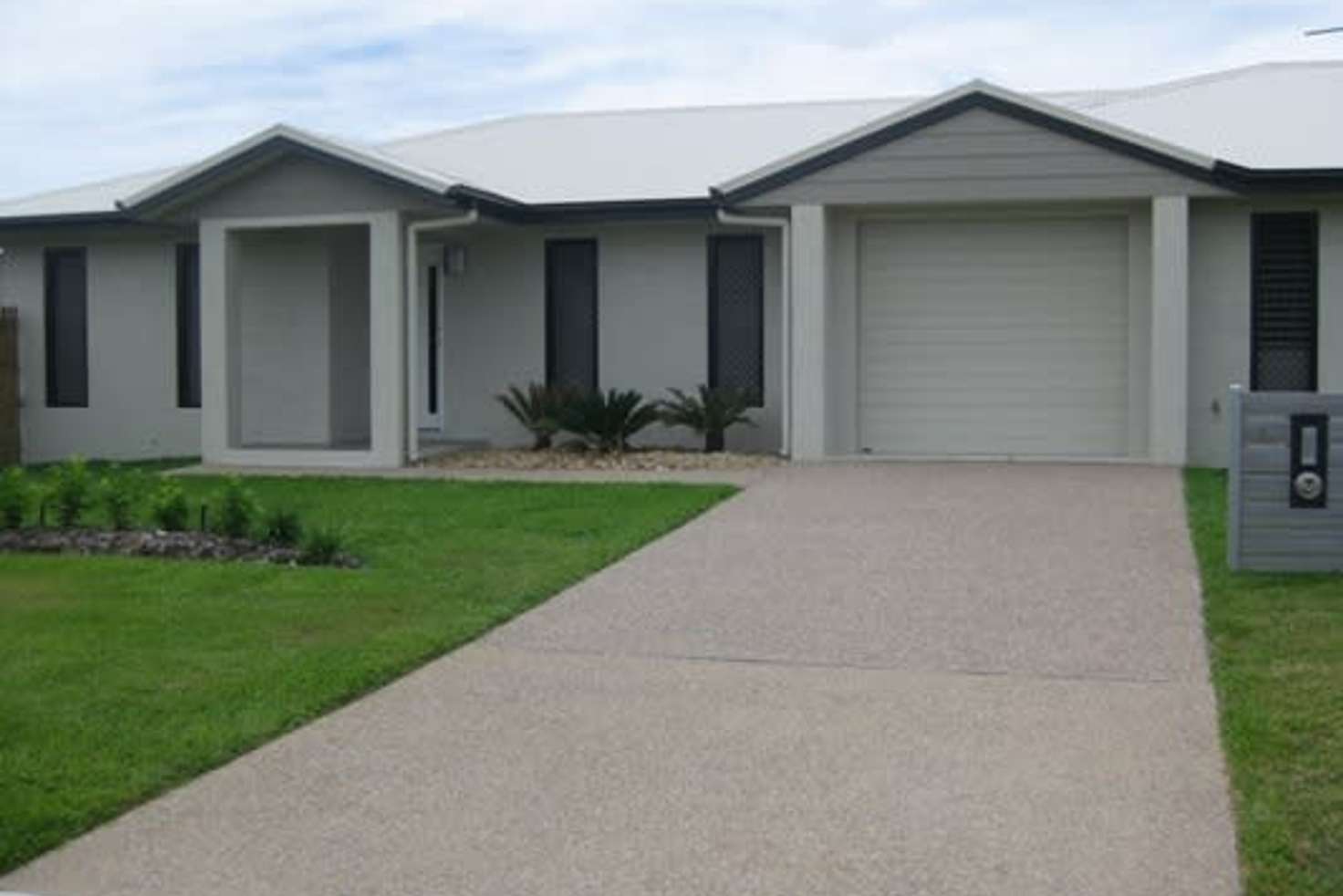 Main view of Homely semiDetached listing, 14B Rosaria Street, Burdell QLD 4818