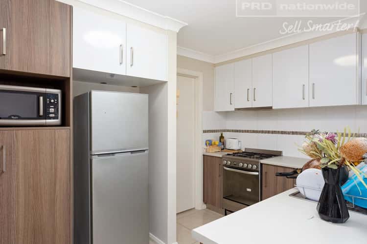 Third view of Homely unit listing, 2/30 Osterley Street, Bourkelands NSW 2650