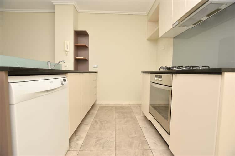 Fourth view of Homely apartment listing, REF 032176/88 Kavanagh Street, Southbank VIC 3006