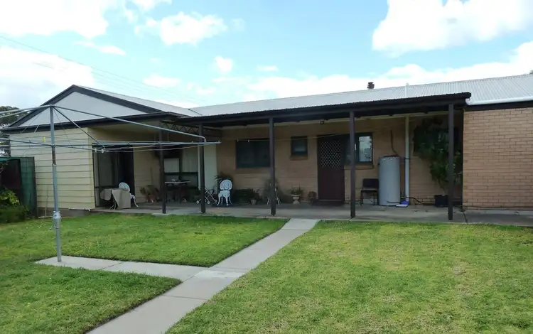 Second view of Homely house listing, 14 Thomas Street, Minnipa SA 5654